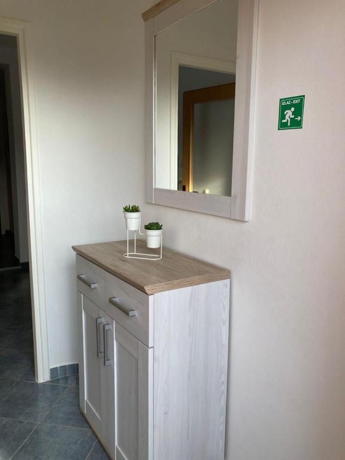 Apartment Danijela Vodice Eksteriør billede