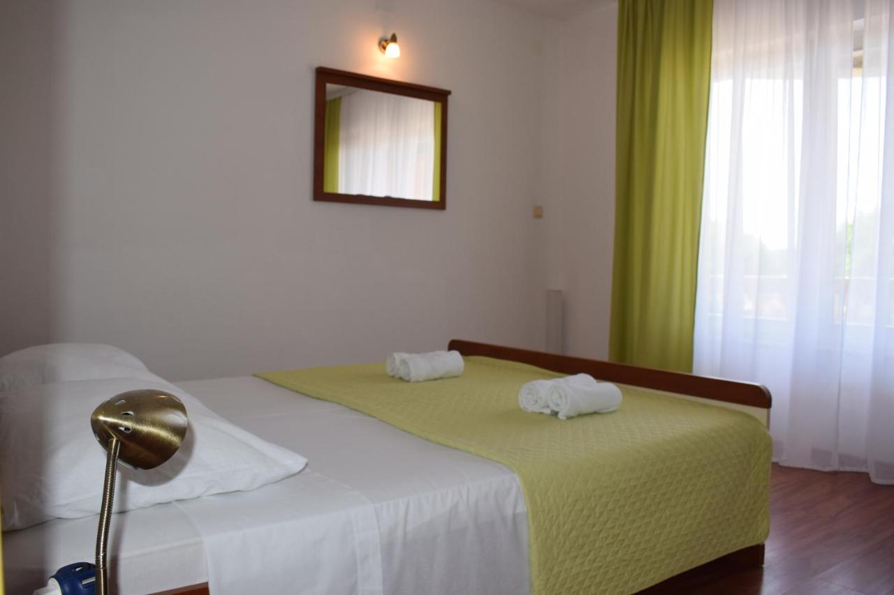 Apartment Danijela Vodice Eksteriør billede